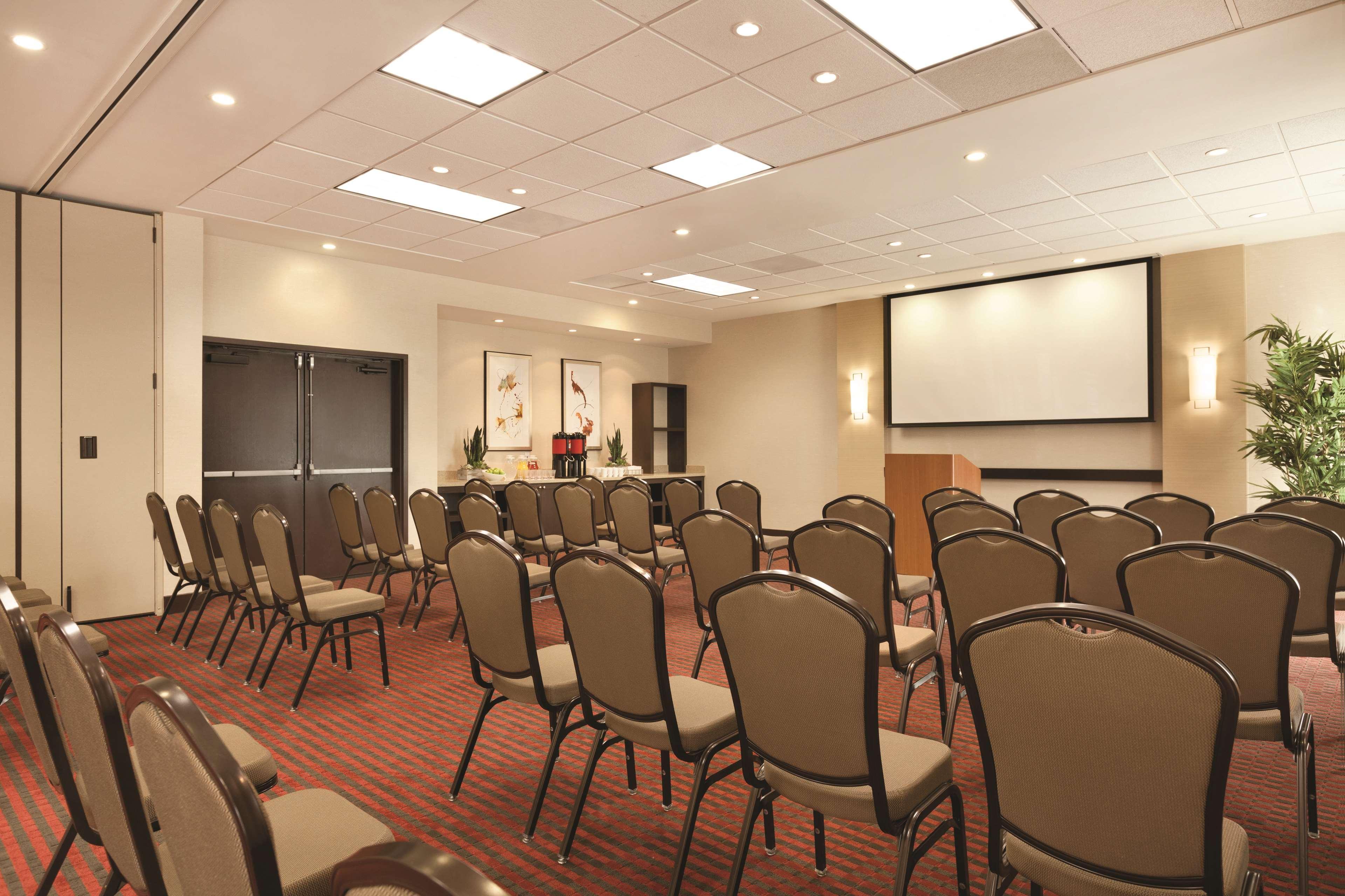 Hyatt Place At Anaheim Resort / Convention Center Экстерьер фото