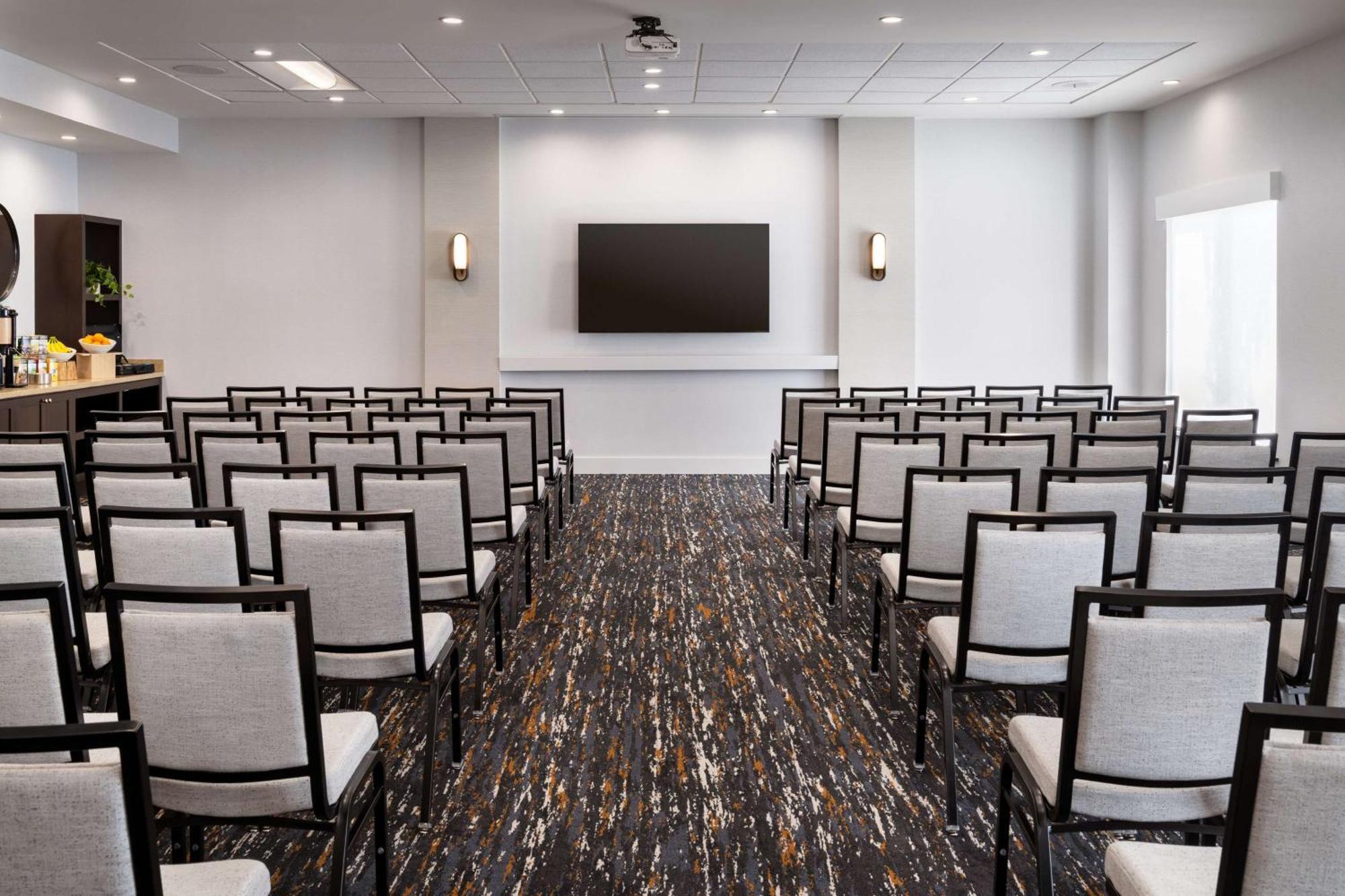 Hyatt Place At Anaheim Resort / Convention Center Экстерьер фото