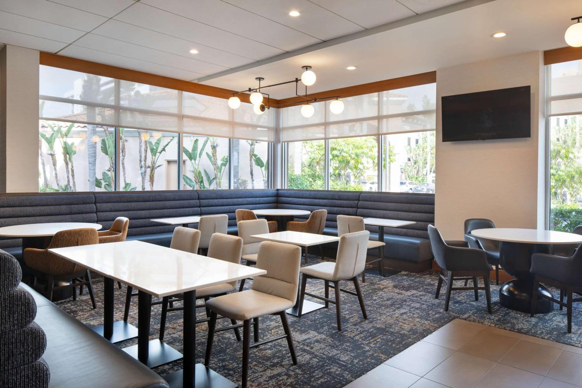 Hyatt Place At Anaheim Resort / Convention Center Экстерьер фото