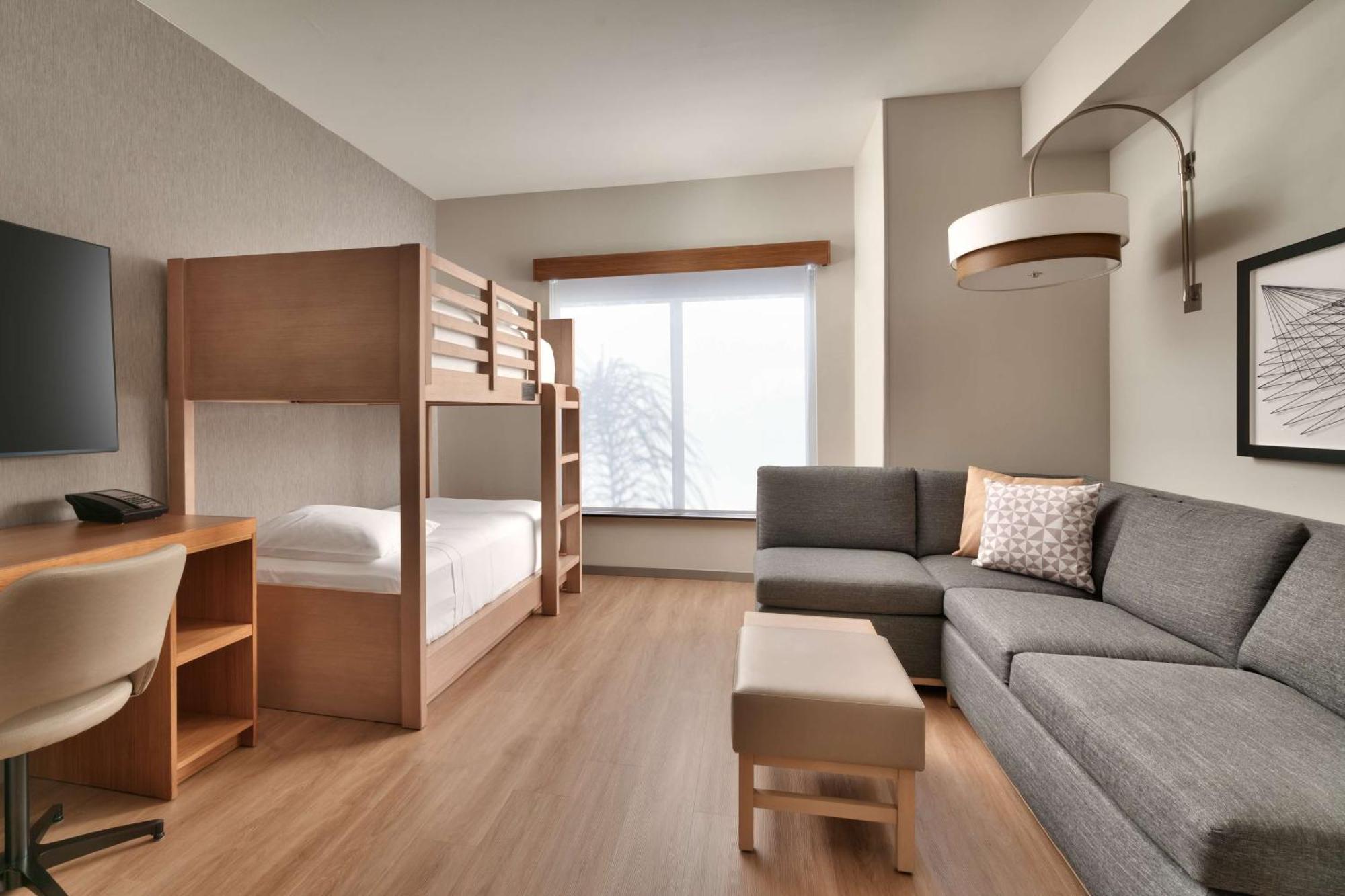 Hyatt Place At Anaheim Resort / Convention Center Экстерьер фото
